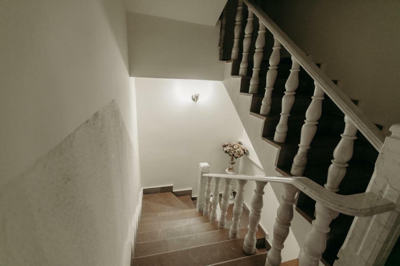Castle Family Hotel Γιερεβάν Εξωτερικό φωτογραφία